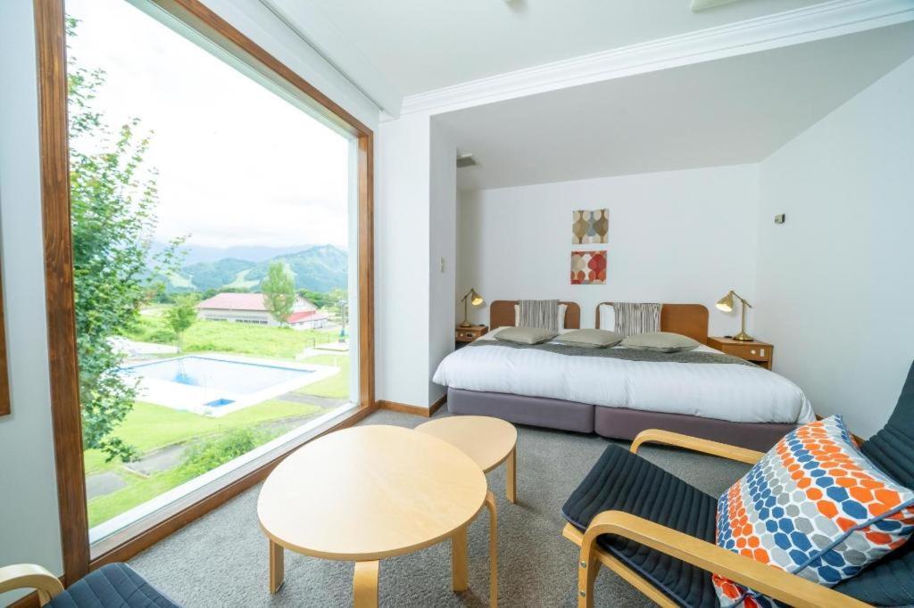 Sierra Resort Yuzawa Юдзава Экстерьер фото